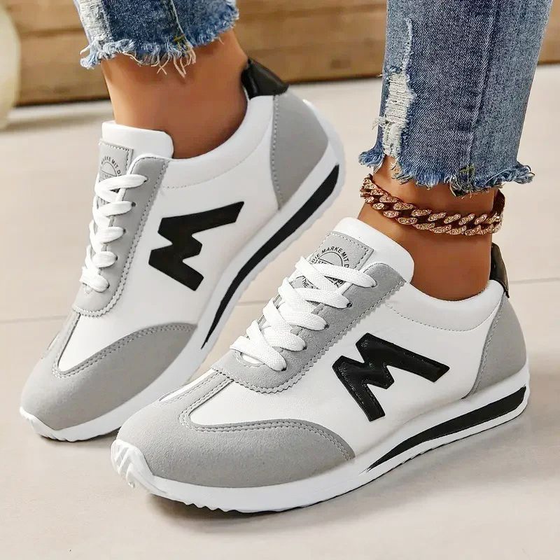 ASSKLO Women Casual Shoes Round Head Deep Mouth Light Sneakers sports shoes board Shoes Women Versatile Breathable Casual Designer shoes