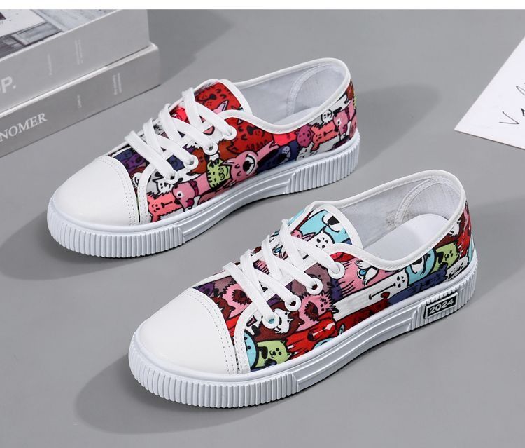 ASSKLO New Canvas Flats Shoes Large Size Casual Sports Lady Shoes Sneakers Woman Shoes Women Low Top Classic Board Shoes Slip-ons Shoes Loafers Street Shoes Female Student Shoes Versatile Breathable