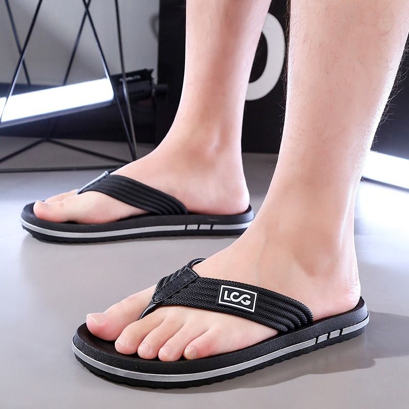 New men's slippers sandals Open Shoes Durable Men's Shoes flip flops anti slip casual Unisex beach sandals Non-slip Flip Flops Man Beach Sandals Bathroom shower Slippers Garden Shoes Flat Shoes