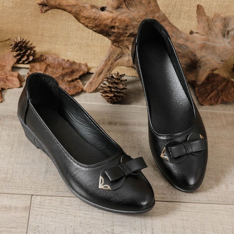 ASSKLO New women's leather shoes Flat Shoes Casual Soft Sole Soft leather comfortable soft shoes kitchen work flats Slip on Shoes black