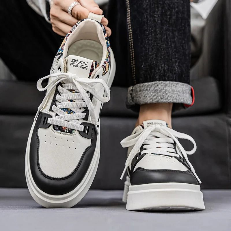 ASSKLO New Arrivals Men's Fashion Breathable Sneakers Leisure Board Shoes Flat shoes Little White Shoes Versatile Thick Sole Sports Shoes Casual Shoes Trendy Shoes Running Shoes Athletic Outdoor