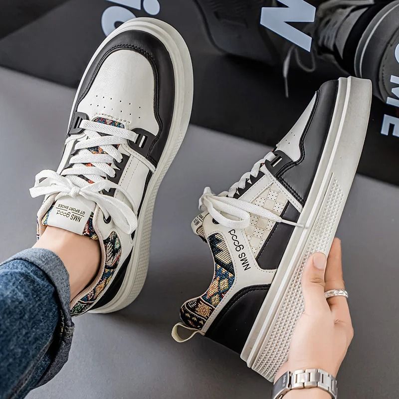 ASSKLO New Arrivals Men's Fashion Breathable Sneakers Leisure Board Shoes Flat shoes Little White Shoes Versatile Thick Sole Sports Shoes Casual Shoes Trendy Shoes Running Shoes Athletic Outdoor