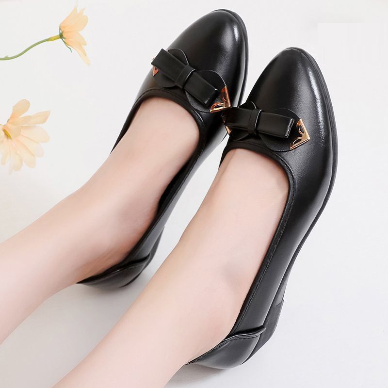 ASSKLO New women's leather shoes Flat Shoes Casual Soft Sole Soft leather comfortable soft shoes kitchen work flats Slip on Shoes black
