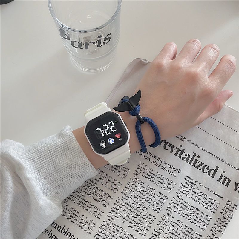 Hot Sale Popular Lovers Gifts Couple LED Watches Students Boys Girls Kids Children Sports Watches New Three Buttons Led Bracelets Women's Men's Fashion Watches Birthday Gift for Children Boys Girls Ki