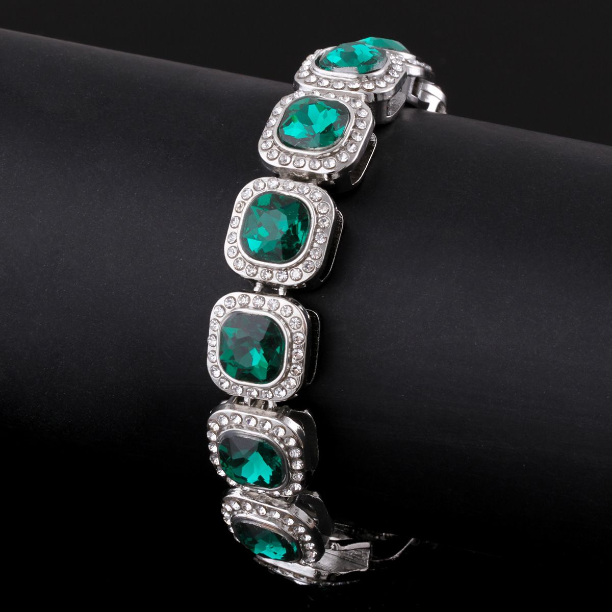 Bling Bling Rapper Chain WatchSparkling Green and Silver SetPerfect for Hip Hop EnthusiastsGift Option for Teens(1*watch1*bracelet1*necklace）