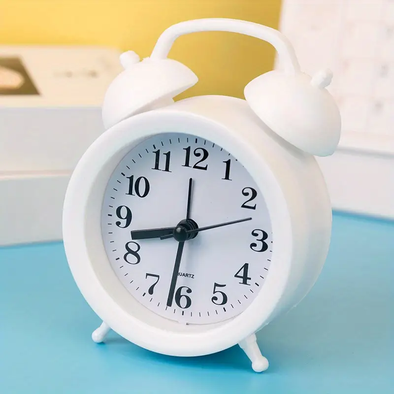 New Arrivals 1PCS Quartz Movement Alarm Clock Electronic Round Number Double Bell Desk Table Digital Quartz Clock Analog Alarm Clock For Bedroom Home Decoration Portable Alarm Clock