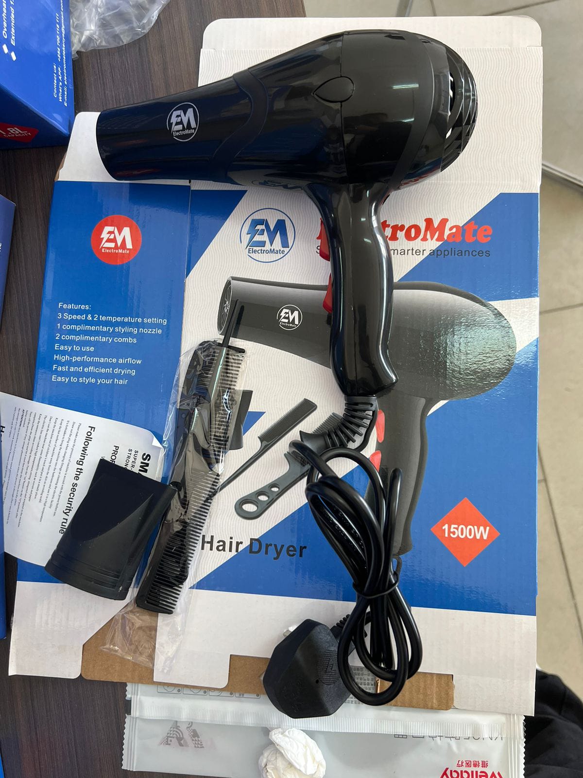 OFFER OFFER OFFER ELECTROMATE 3 SPEED BLOW DRYER