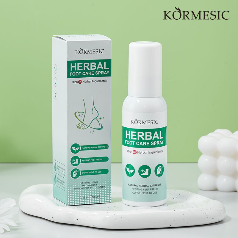 KORMESIC Refreshing Foot Spray for Dry & Cracked Skin Herbal Foot Care Spray with Aloe, Rosemary & Mint | Instantly Refreshes, Soothes Dry & Itchy Skin, and Locks in Moisture