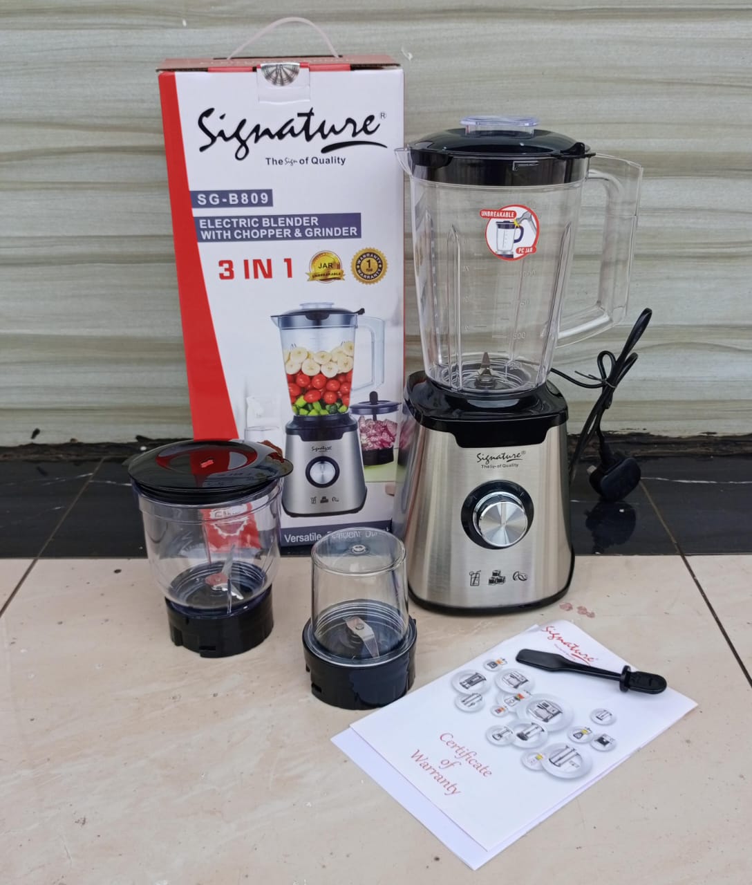 Signature SG- B809 blender 3 IN 1 with stainless steel body and 1.5L Unbreakable Pc jar grinder and chopper 600W powerful motor