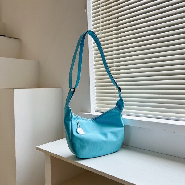 Women's Canvas Solid Color Fashion Single Shoulder Crossbody Dumpling Bag Crossbody Bags