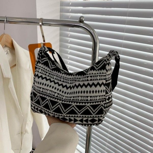 Women's Canvas Large Capacity Fashion Shopping Commuter Crossbody Bag  Crossbody Bags