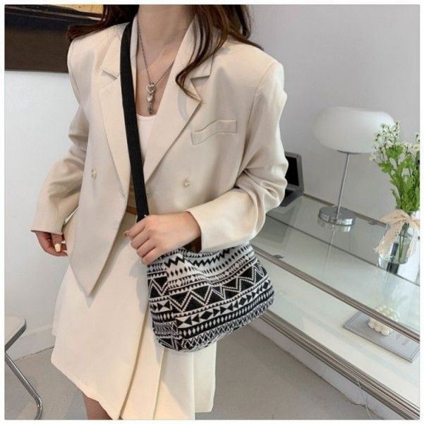 Women's Canvas Large Capacity Fashion Shopping Commuter Crossbody Bag  Crossbody Bags