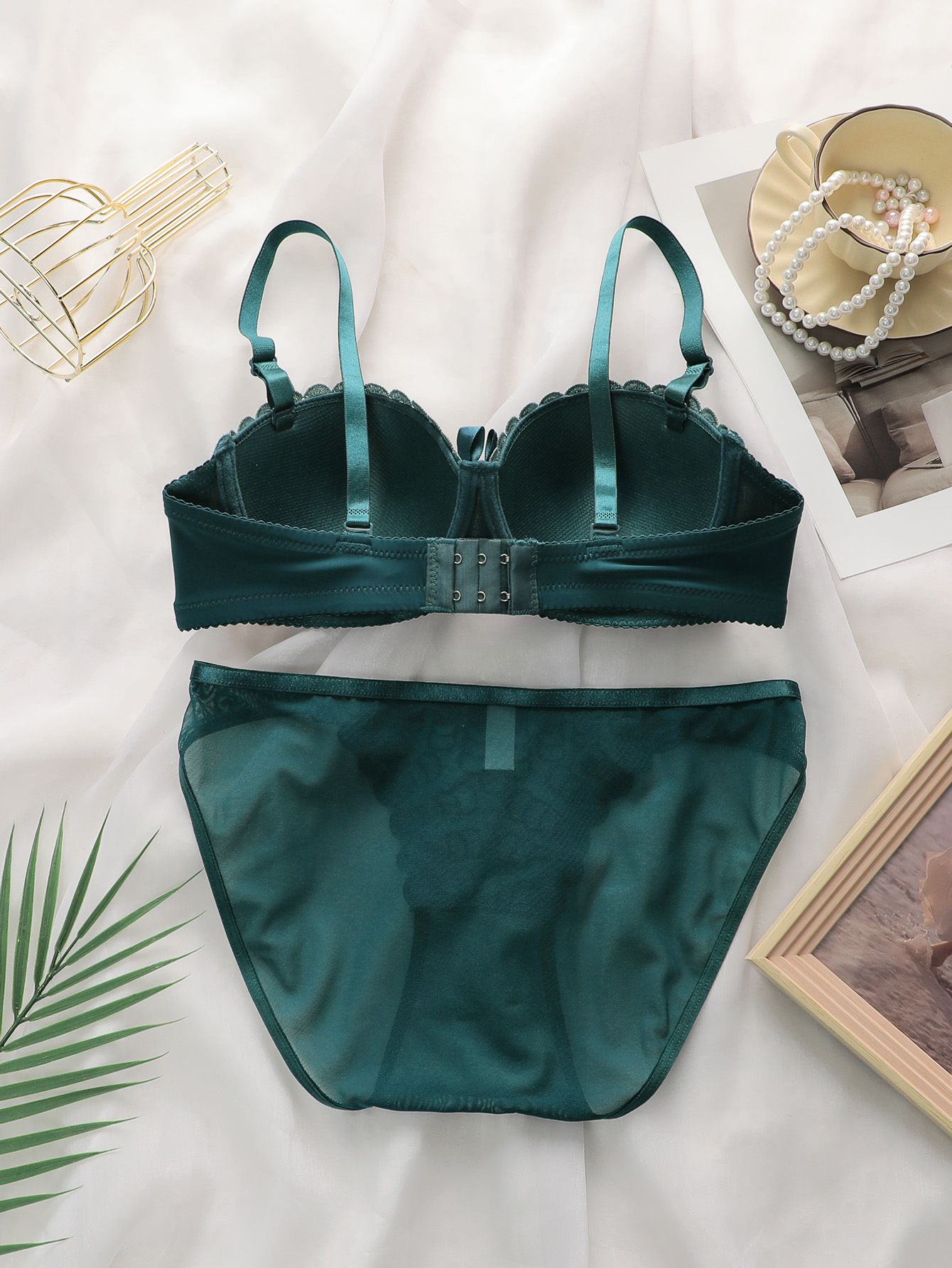 Girls underwear set Embroidered butterfly with steel rim underwear underwear non-slip fashion women's sexy bra set