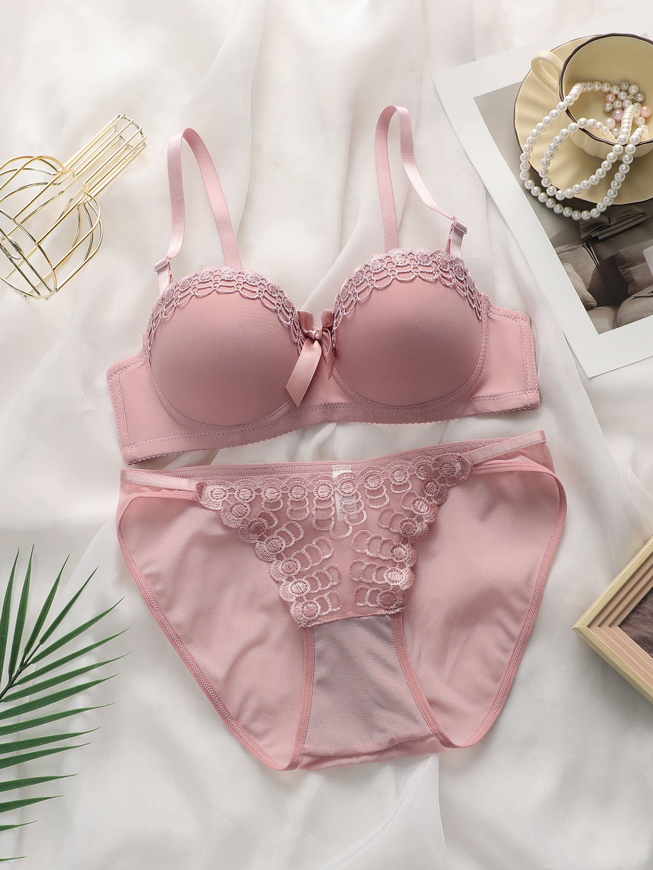 Girls underwear set Embroidered butterfly with steel rim underwear underwear non-slip fashion women's sexy bra set