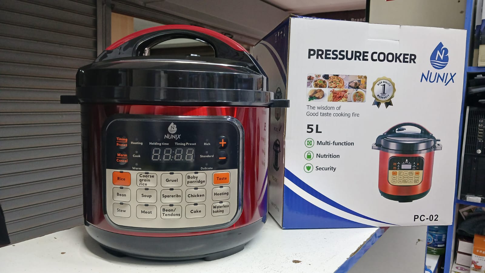 Nunix PC-02 Electric Pressure Cooker 5 Litres with 9 feature safety procedures and and 15 pre programmed cooking menus 800W