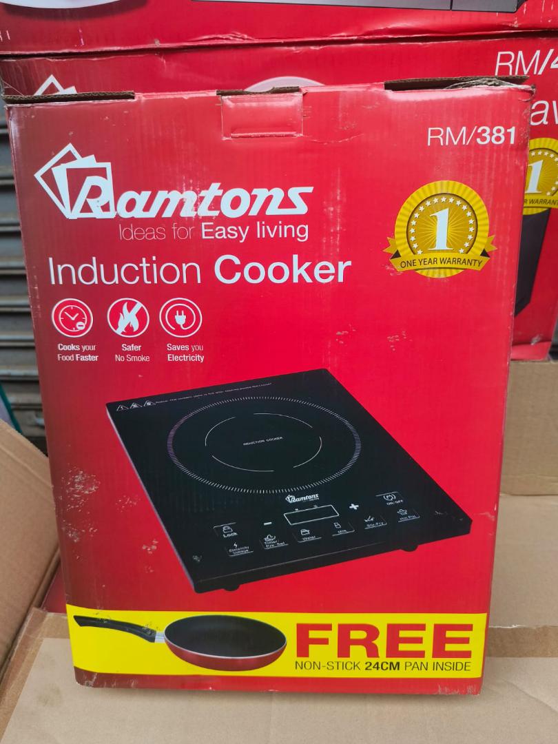 RM/381 Ramtons single induction cooker with free 24cm Non-Stick pan inside. 2000W ramtons induction cooker with ceramic glass top and touch control