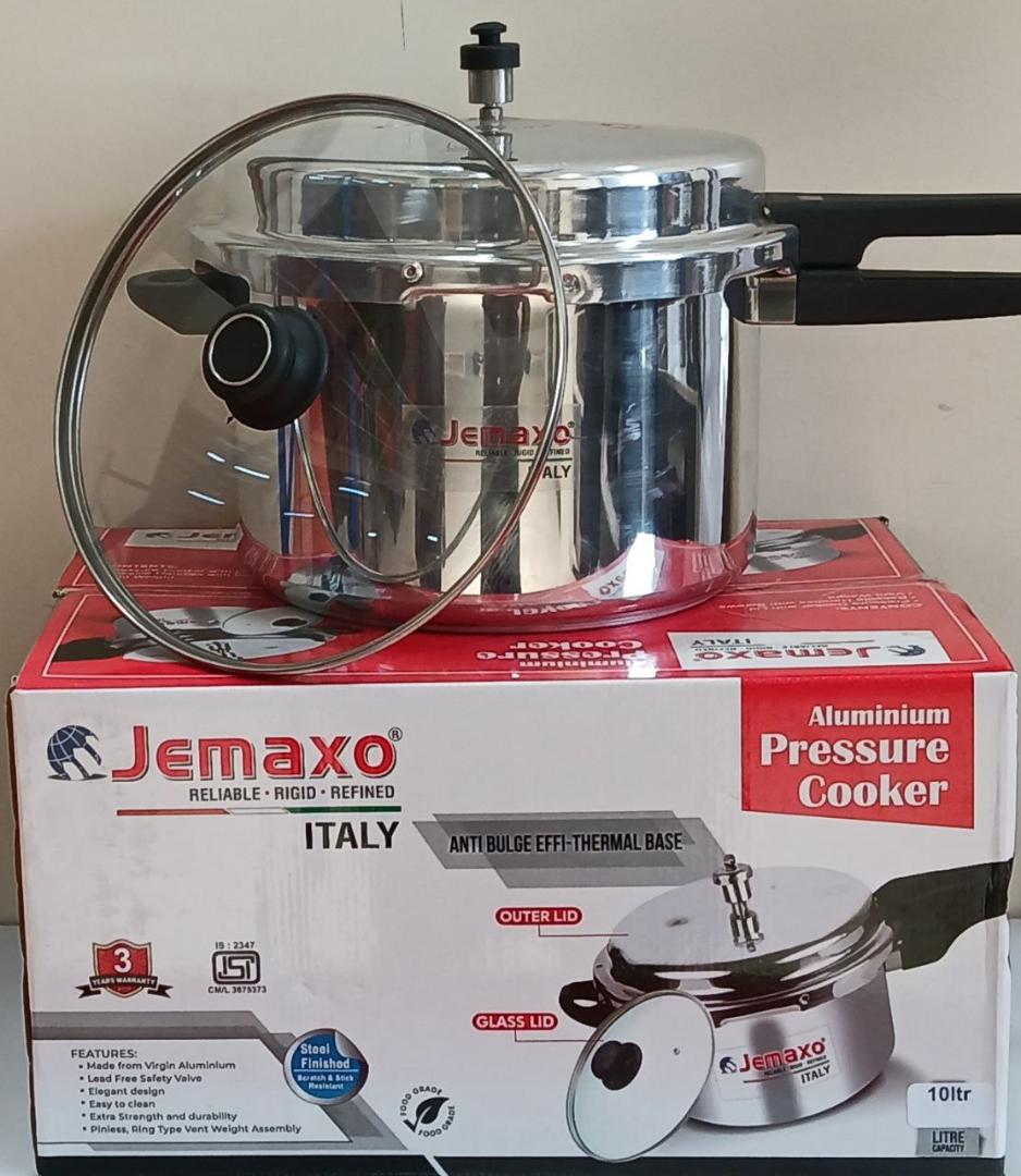 Jemaxo aluminum pressure cooker 5L with free glass lid and outer lid made from virgin Aluminium