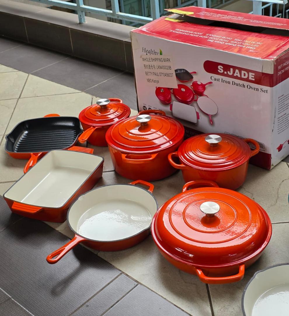 Enamel Cast Iron Cookware Set 11pcs Non stick Heavy Duty Cookware set + free Silicone Utensils