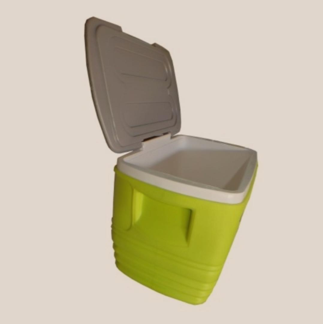 Pinnacle  34.5L Ice cooler box chiller double insulated ice cooler box for food and medicine storage with comfortable sturdy handle for easy carrying
