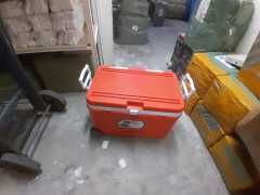 Aristo 110L ice cooler box with double layer insulation for food and medicine storage and transportation