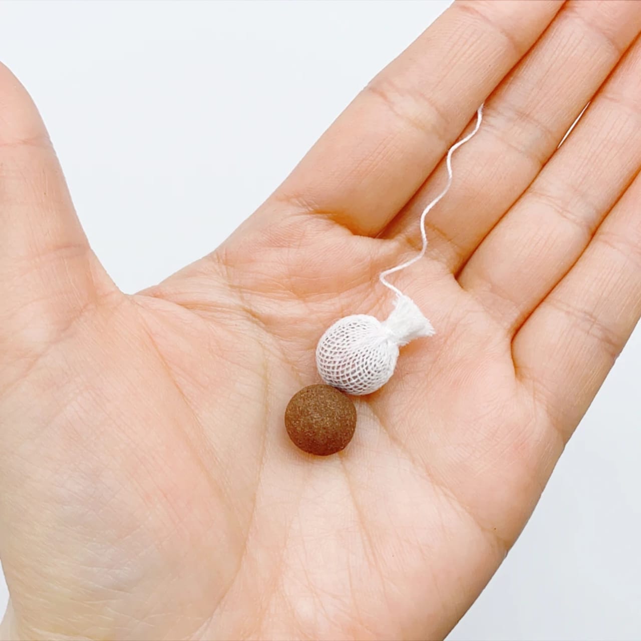 Pure & Natural Yoni Pearls for Vaginal Detox – Rejuvenate & Balance Intimate Health | Safe & Effective | Fast Delivery in Kenya