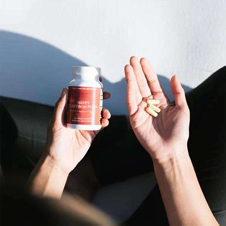 Happy Saffron Capsules Supports a positive mood & emotional balance, Boosts memory, focus & cognitive function, Reduces stress, anxiety & mental fatigue,Rich in antioxidants for overall wellness