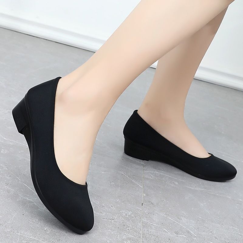 Spring and Autumn New Cloth Shoes, Women's Single Shoes, Flat Women's Shoes, Soft Soles, Black Work Shoes, Versatile and Comfortable Beanie Shoes black