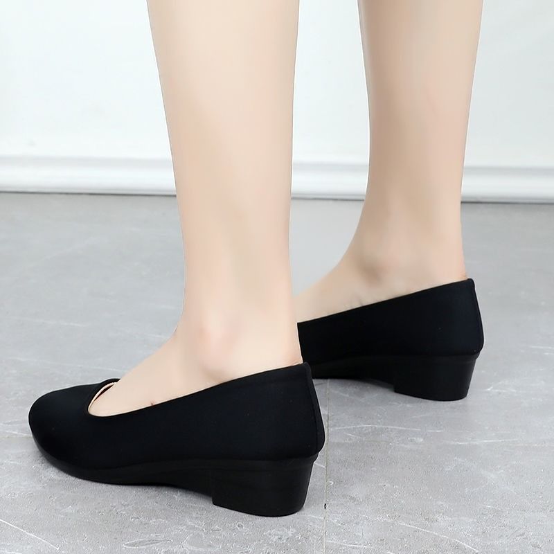 Spring and Autumn New Cloth Shoes, Women's Single Shoes, Flat Women's Shoes, Soft Soles, Black Work Shoes, Versatile and Comfortable Beanie Shoes black