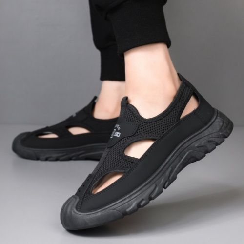 Hole shoes men's 2024 new summer men's shoes breathable driving sandals men's toe shoes sneakers beach sandals black