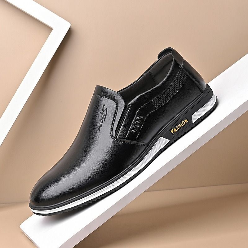 Large-size men's leather shoes soft-soled formal casual British style slip-on shoes comfortable and breathable shoes but single shoes