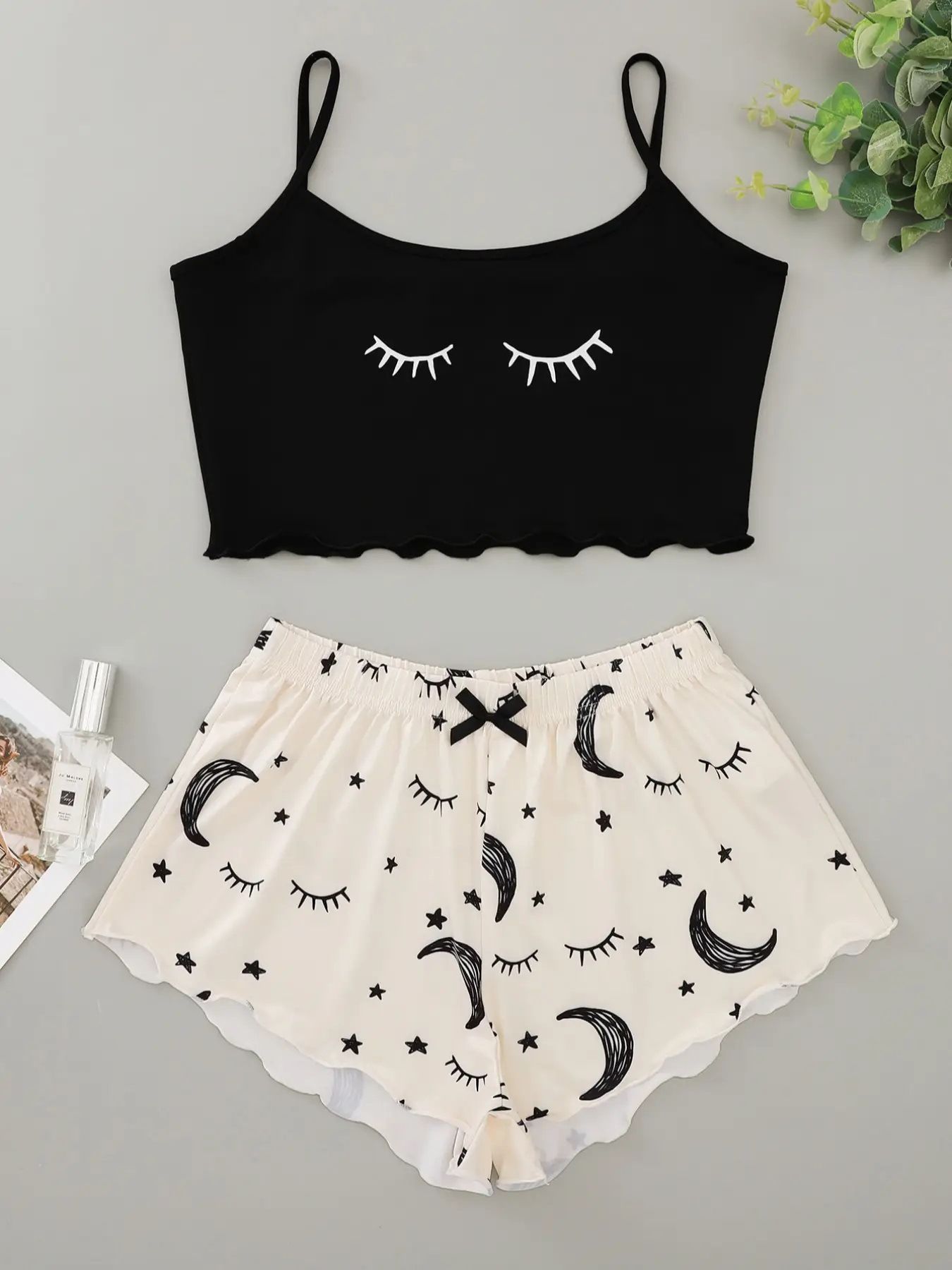 Women's Pajamas Set Sexy Lingerie Leopard Print Sling Sleepwear V-Neck Sleeveless Top and Shorts Sets Pyjamas Homewear