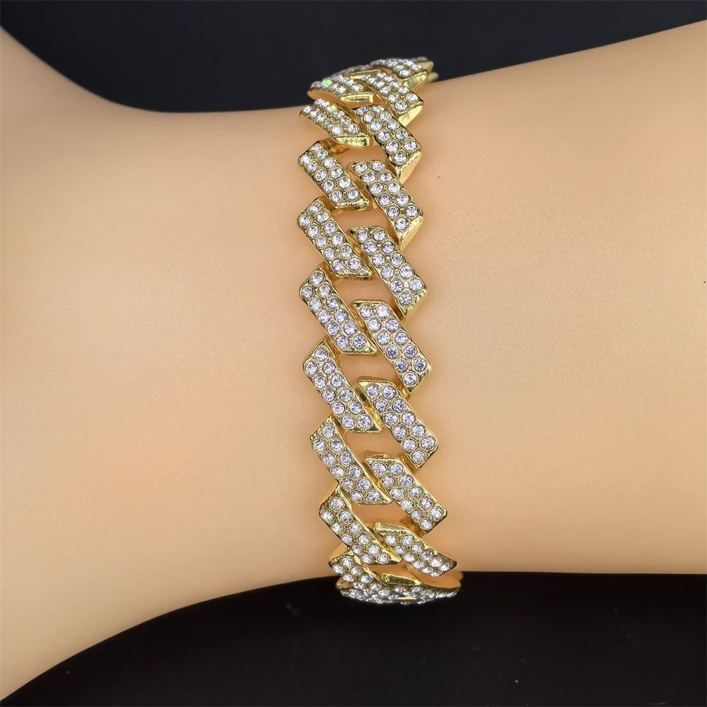 3pcs/set  Hip-hop Diamond Necklace Bracelet Men's Watch Set Gold Quartz Ice Watches Male Student Steel Band Metal Calendar Cuban Chain Set Watch