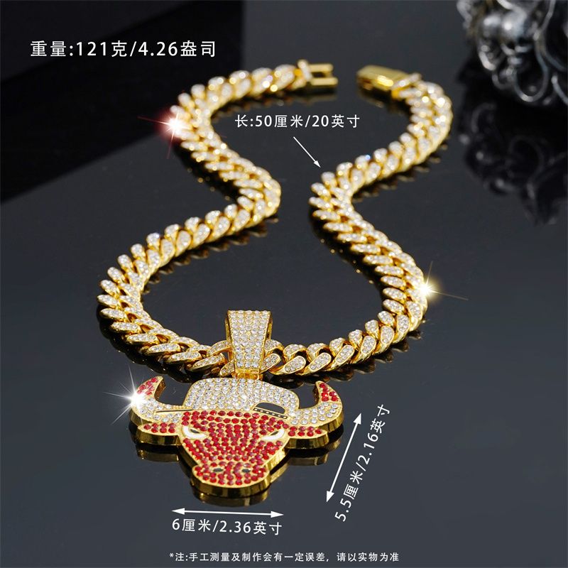 Fashion Personality Cool Red Bull Head Pendant Men's Hip Hop Full Diamond Necklace Men and Women Punk Cuban Necklace Jewelry