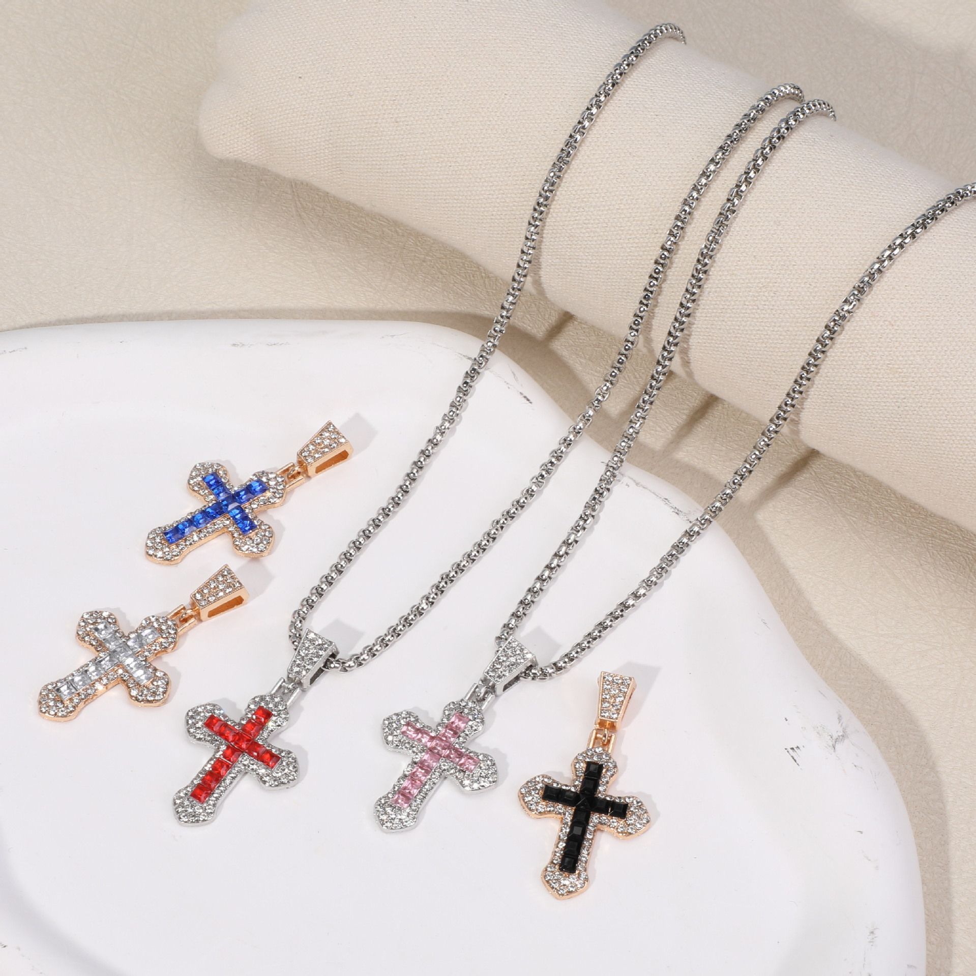 3pcs/set Hip-hop Diamond Necklace Bracelet Men's Watch Set Silver Quartz Ice Watch Male Student Steel Band Metal Calendar Cuban Chain Set Watch