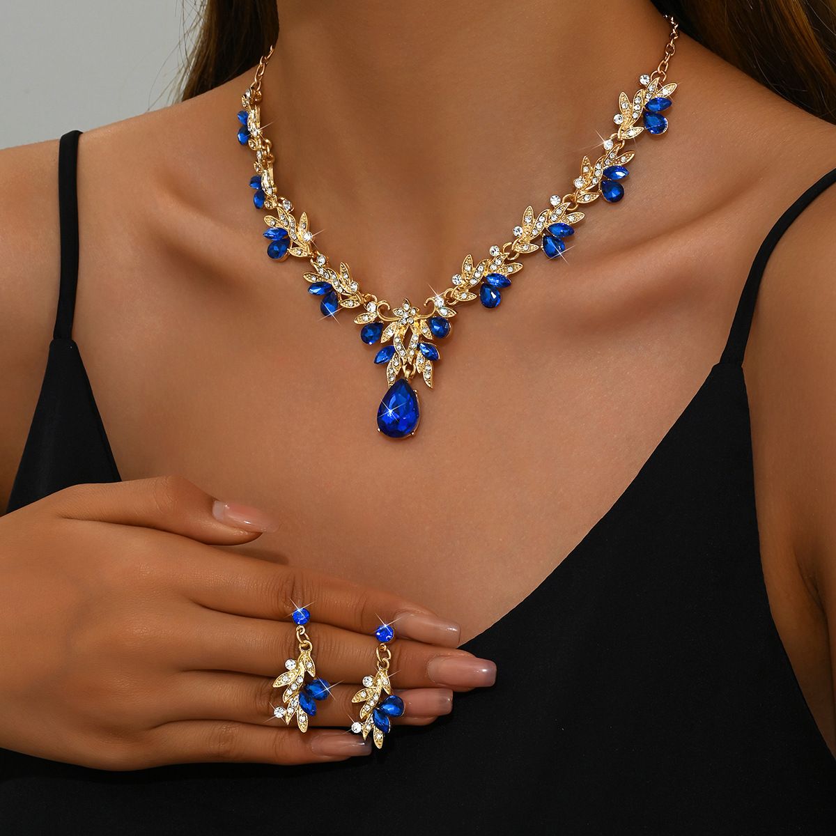 3pcs New Fashion Necklace Sets for Women Waterdrop Collar Choker Necklace Earring Jewelry Set for Prom Birthday Bridal Wedding