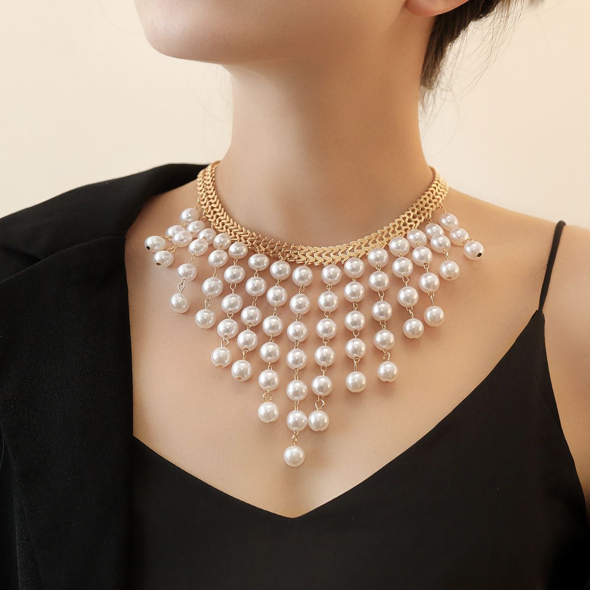 Draweye Pearls Necklaces for Women Long Tassels Vintage Hyperbole Chokers Jewelry American Fashion Elegant Collares Para Mujer