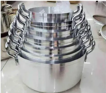 Original Tornado (TC) Cookware Set Sufuria with Free( 2 pcs Plastic service Spoons and 1 Scotch ),Color :silver,14pcs (7lids+7pots) Silver ,Pot sizes(16/18/20/22/24/26/28cm).Ideal for Everyday Cooking