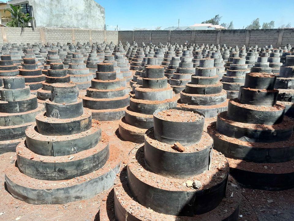 Vertical garden - 5 layers 75 to 100 crops