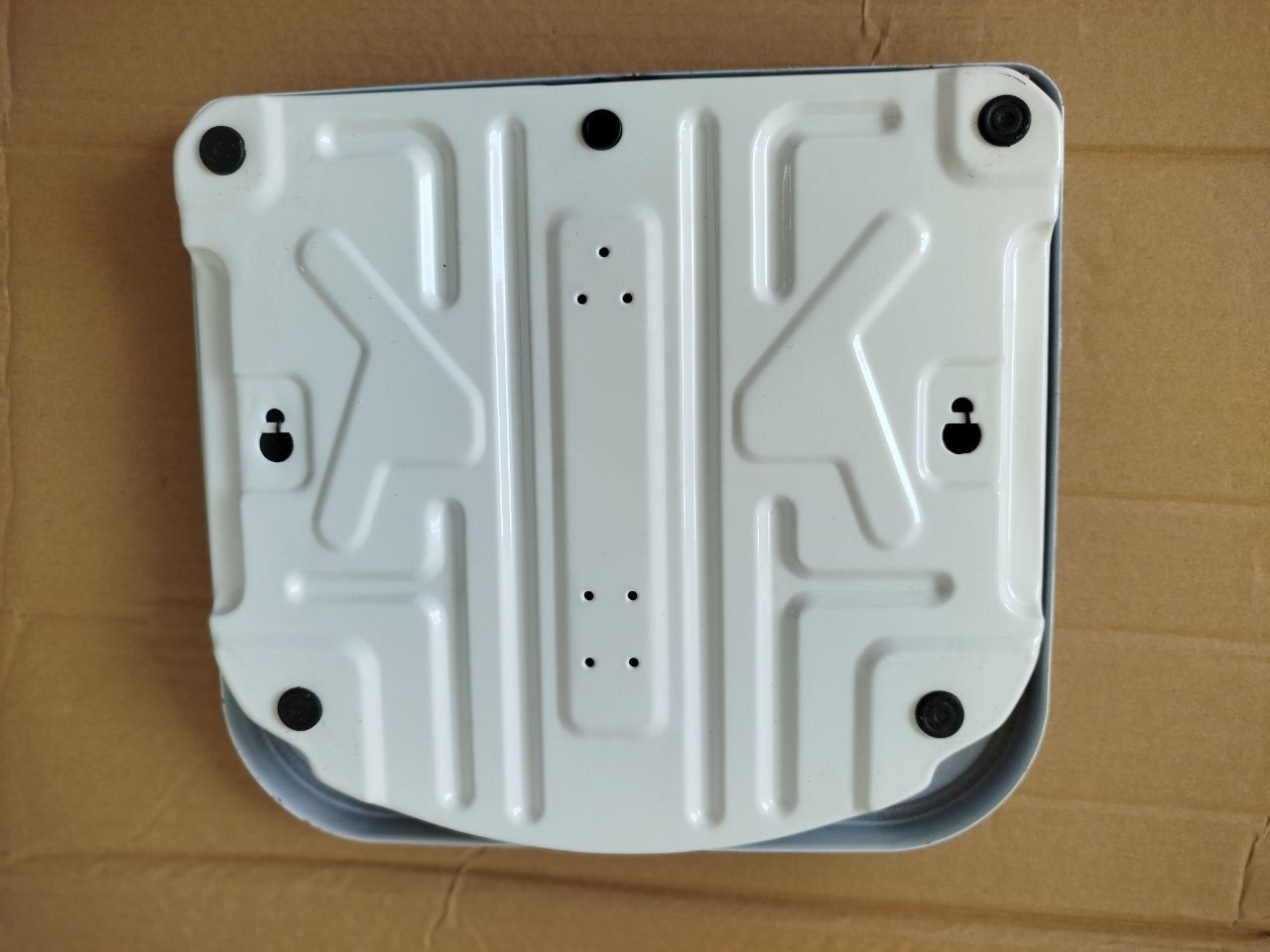 Manual body weigh scale/ Manual weigh scale- Metallic manual scale - 130 kgs