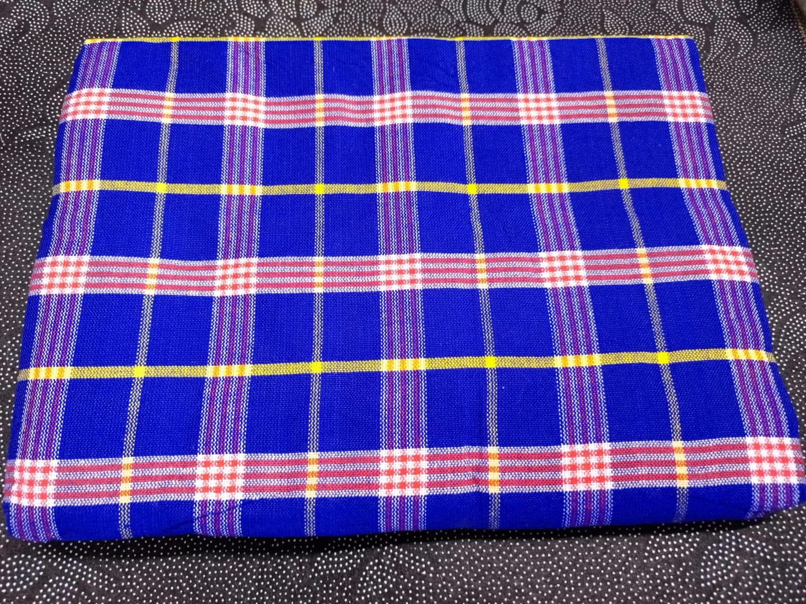 4*6 Masai Shuka;serves as a warm wrap for women, a stylish  for men, a unique tablecloth or a stylishly vivid household throw.
