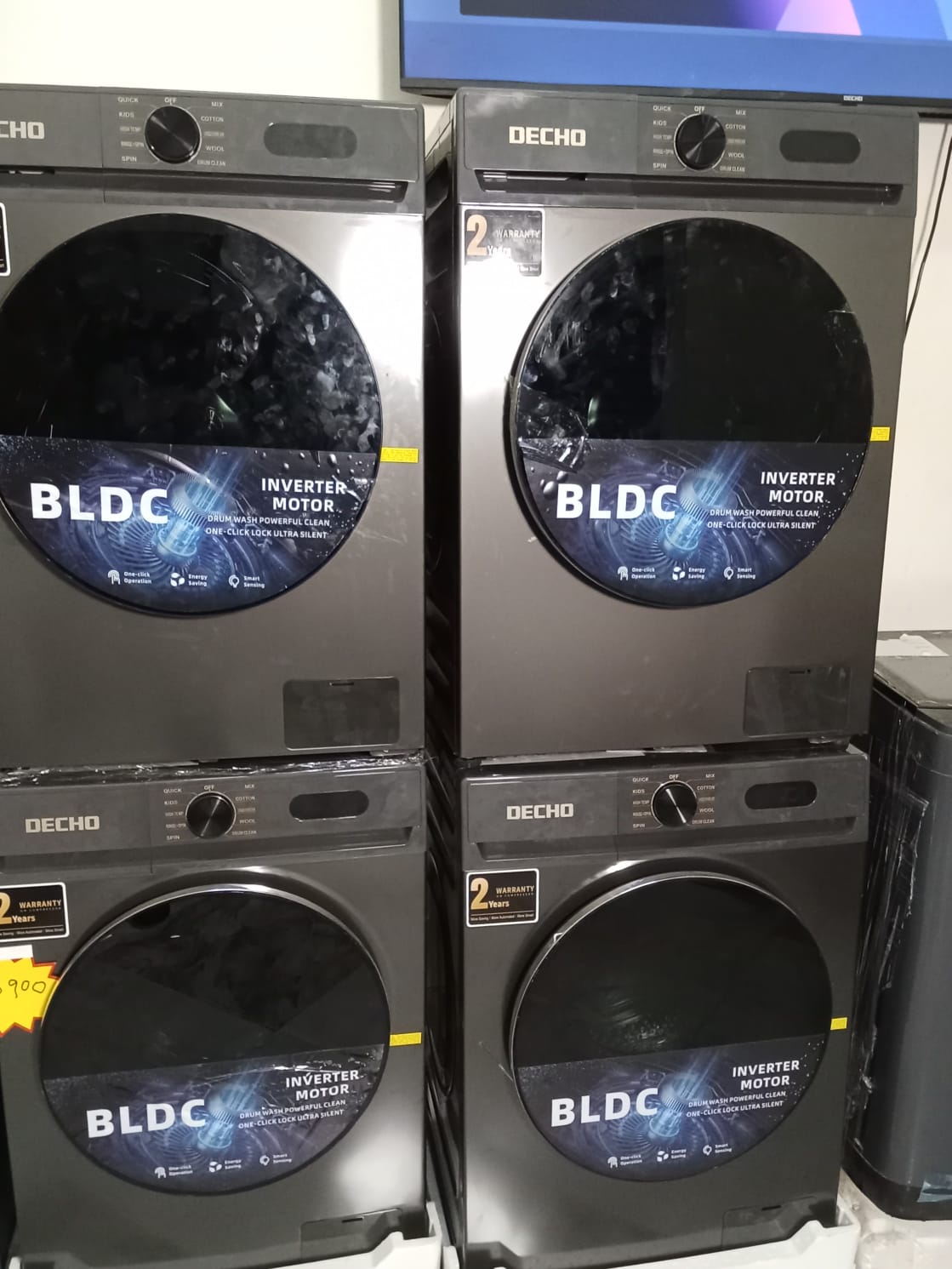 Decho 8kg front load washing machine Front Load Design: Modern style with efficient cleaning performance
Fully Automatic Operation: One-touch convenience for washing and rinsing
Multiple Wash Progra