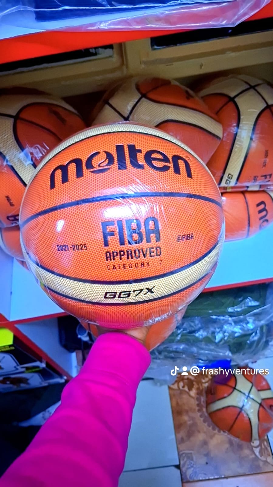 APPROVED MOLTEN BASKETBALL