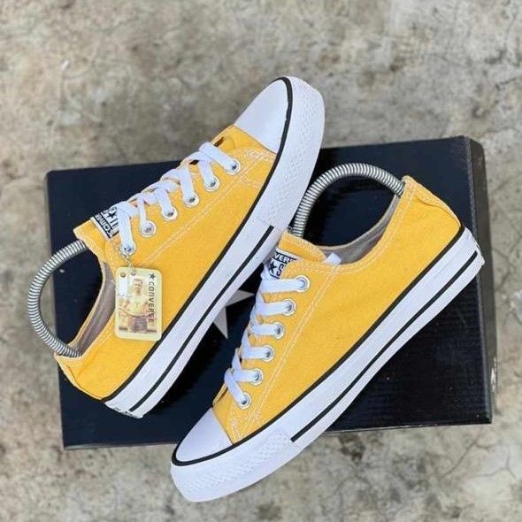 Beautiful Unisex Mens and Womens Shoes Comfortable Lace Up Sneakers Fashionable Gentlemen Shoes Low Dunk Rubbers Sport Shoes
