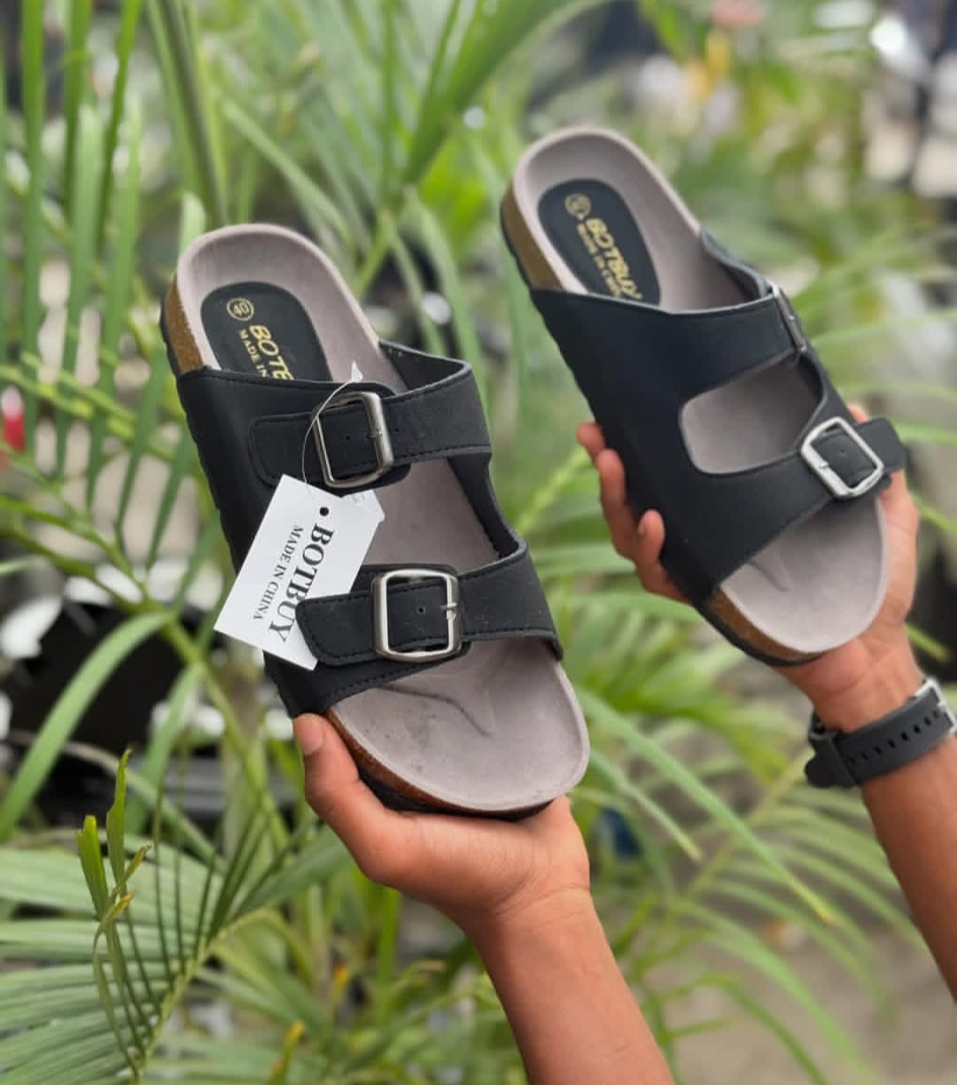 Botbuy OPENS OG slides Good Quality  Opens men Sandals Men's Summer New Sandals and Slippers Men's Sandals Adult Beach Open Shoes Non-slip Open-toe  Sandals





Sizes 40-45