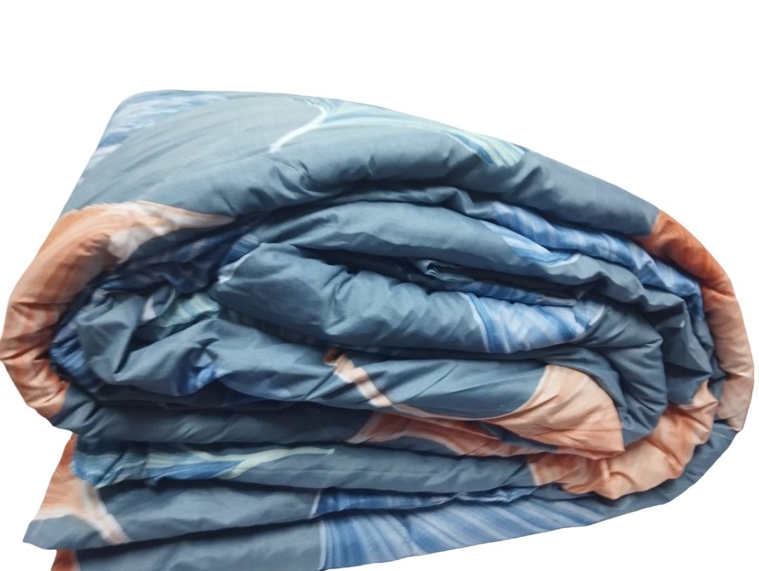 4pcs of  Cotton Duvet Set come as 1pc Duvet, 1pc Bedsheet and 2pcs Pillow Cases Size either  4*6 or 6*6