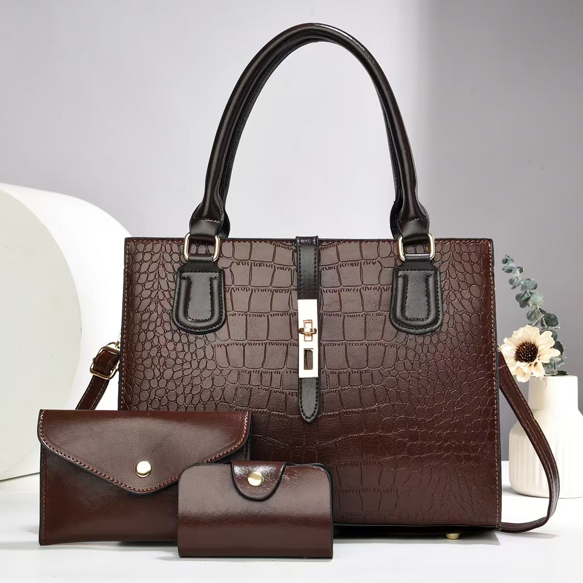 Elegant 3 in 1 ladies hand bag