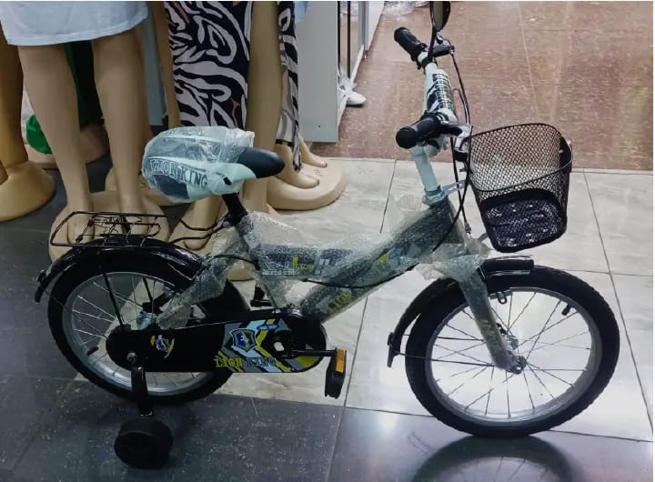 [HOT DEALS ]Lion King Bicycle Kids Bike For Sports Size: 12; Age 2 to 5 years(with balance wheels)