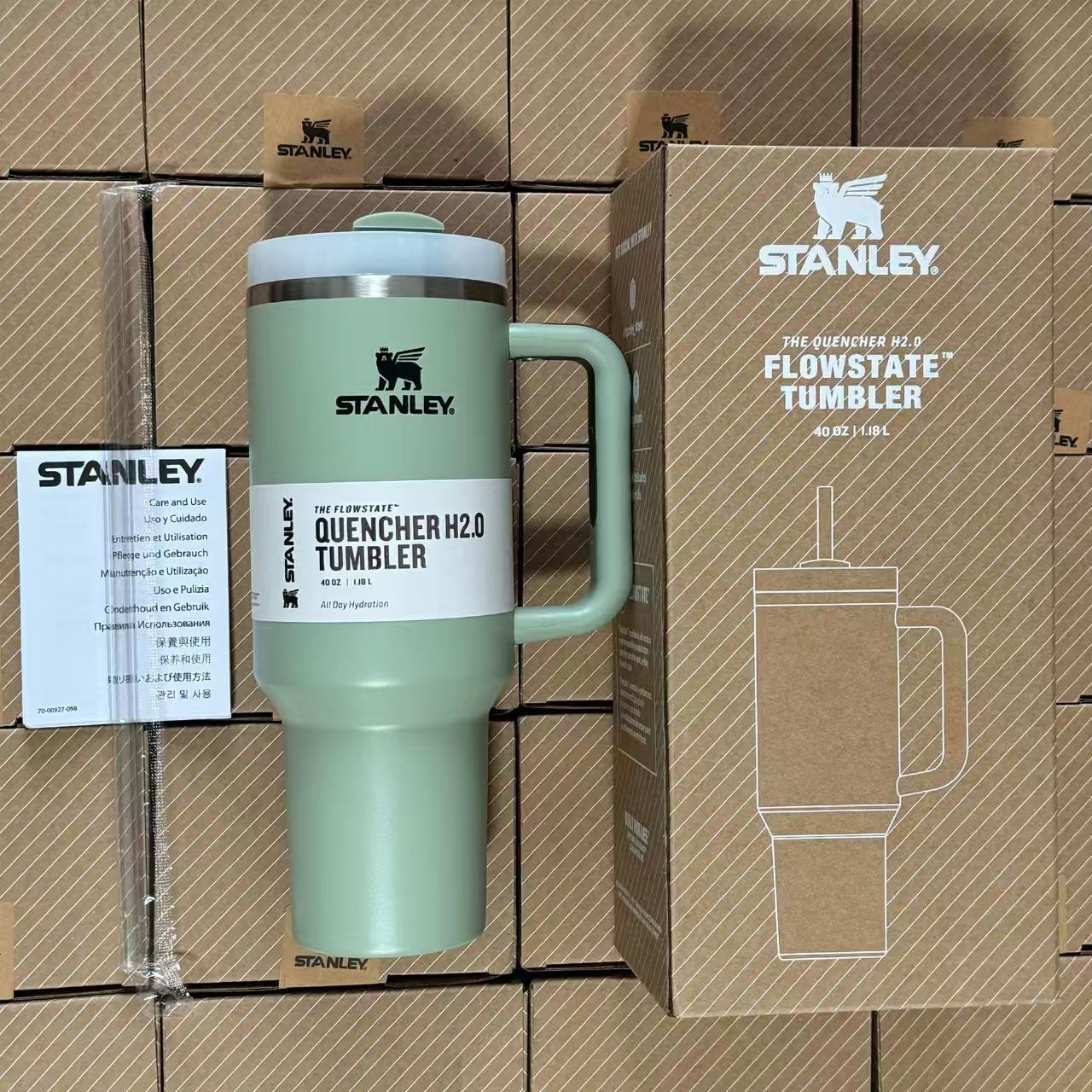 [🔥 KILIMALL SPECIAL OFFERS JUST FOR YOU 🤩🤩✨ !!! ] 1 Pc Classy Brand New Very High Quality Stylish and Luxurious Kitchen Stanley Cup at Affordable Price.Desiring To Serve The Best Experience
