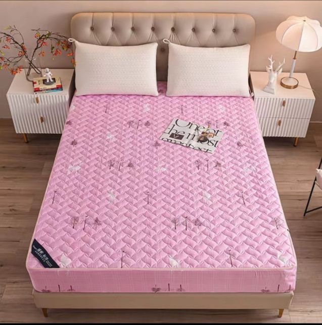 [🤑🥑GRAB IT AT LOW PRICE+ ADDED OFFERS **🥑🌽 ] 1 Pc Size 6X6ft Classy Brand New Stylish and Elegant Mattress protector at an Affordable Price.Desiring To Serve The Best Experience