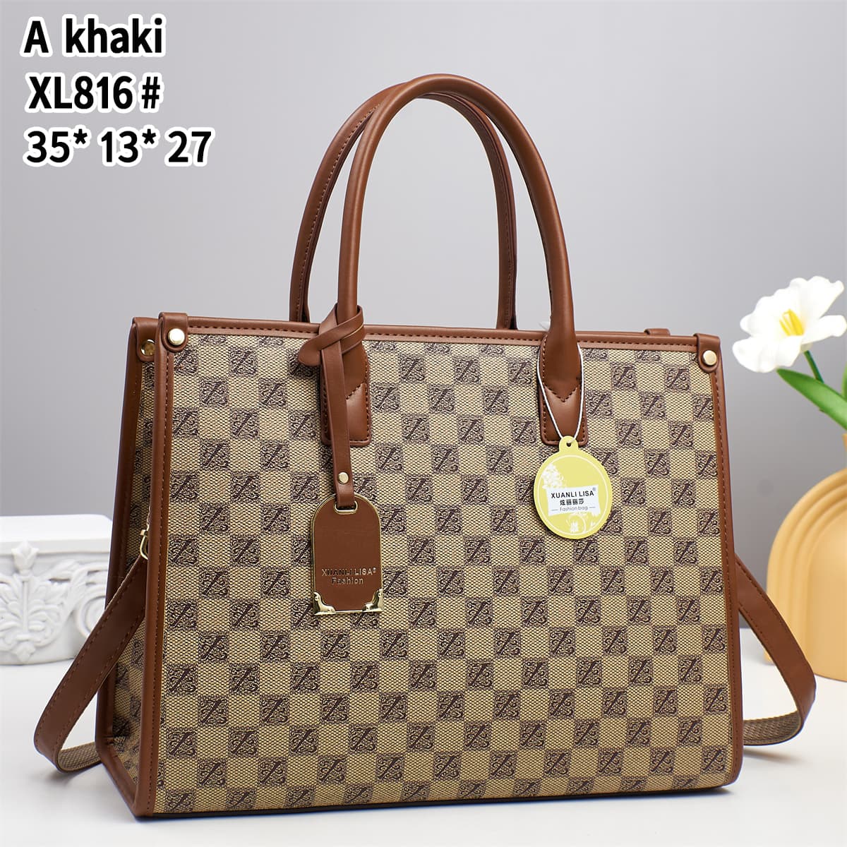 [ TRAVEL IN STYLE 🤩🤩✨ !!! ] 1 pc Classy Very High Quality Stylish and Luxurious Exclusive Ladies Handbag .Perfect For Keeping All Your Neccesities Well Organised and Safe With The Best Experience✔